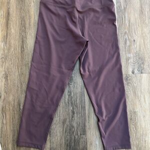 Lululemon Athletica Women's Plum Leggings